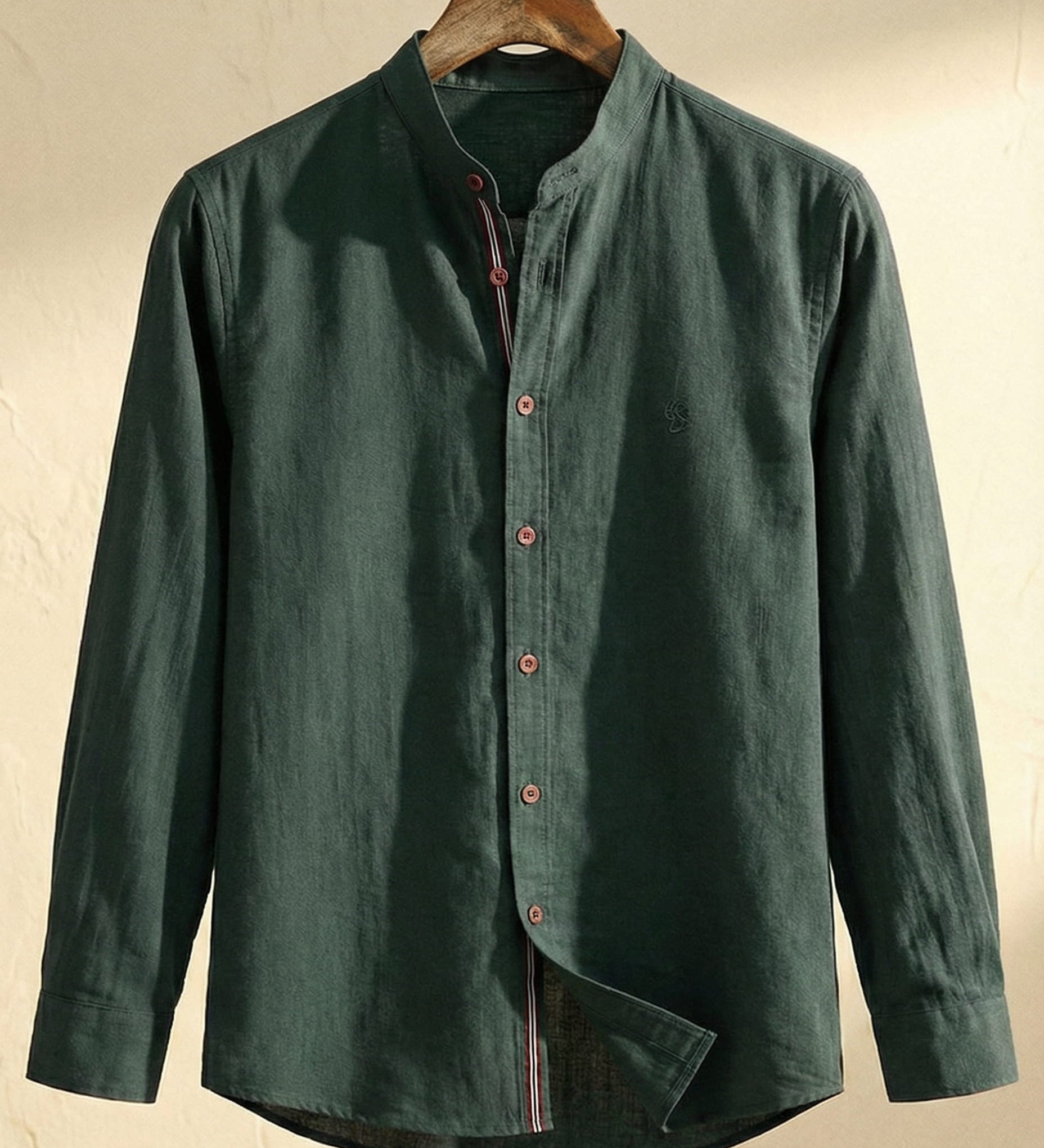 Lindsay - Officer Collar Shirt